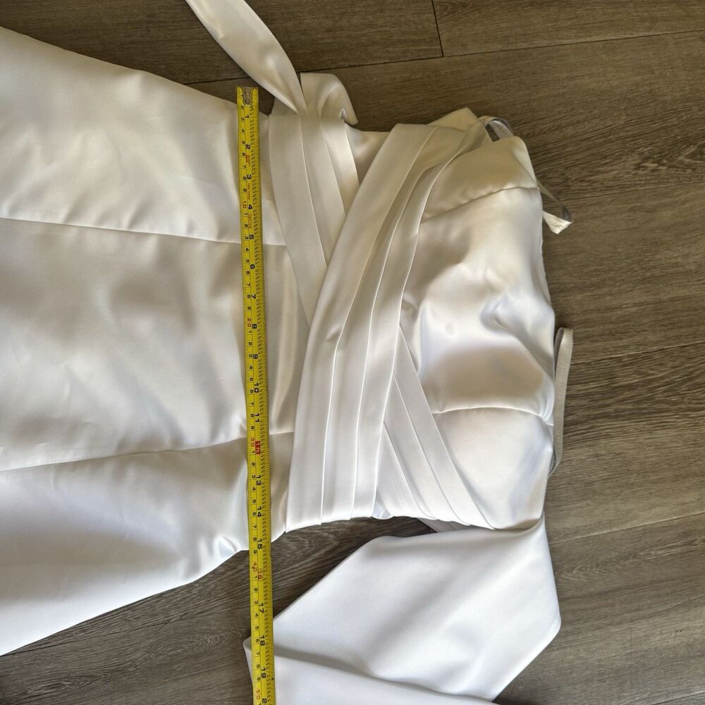 Bill Levkoff White Satin Strapless Wedding Gown Bridal Dress Bow Train Size 6 - Picture 9 of 16